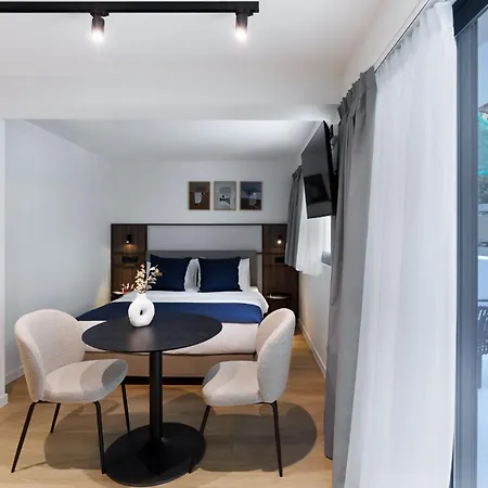 More By Zoia Living Atény Exteriér fotografie
