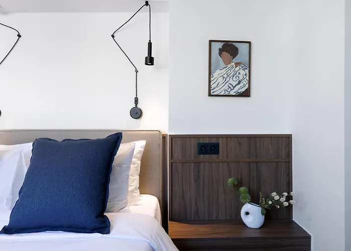 More By Zoia Living