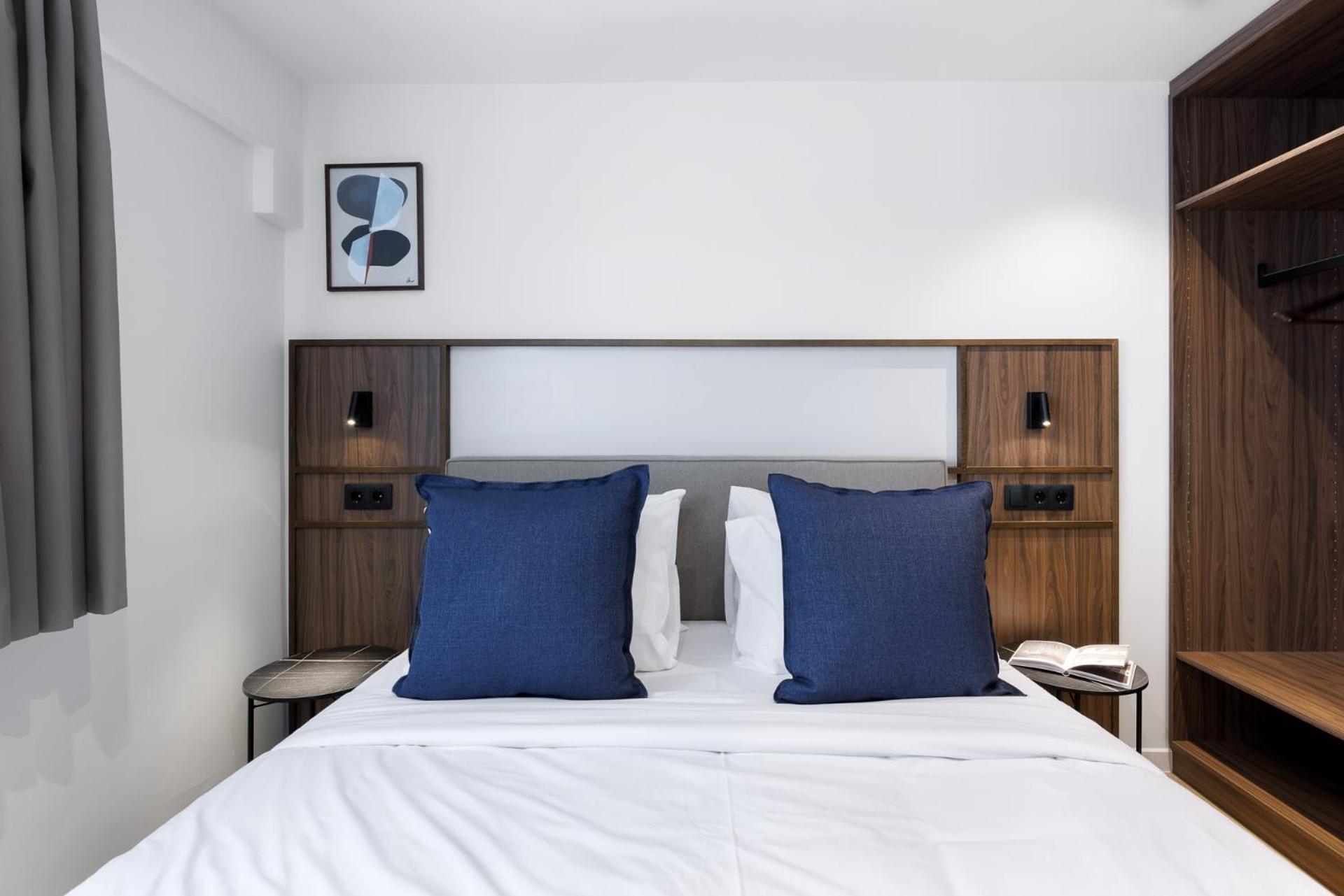 By Zoia Living Apartment
